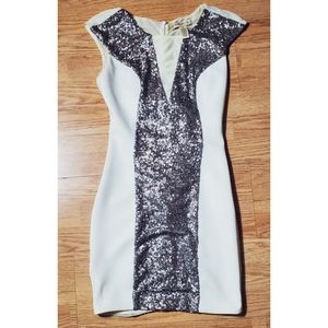 Arden B., XS, Off White and Silver